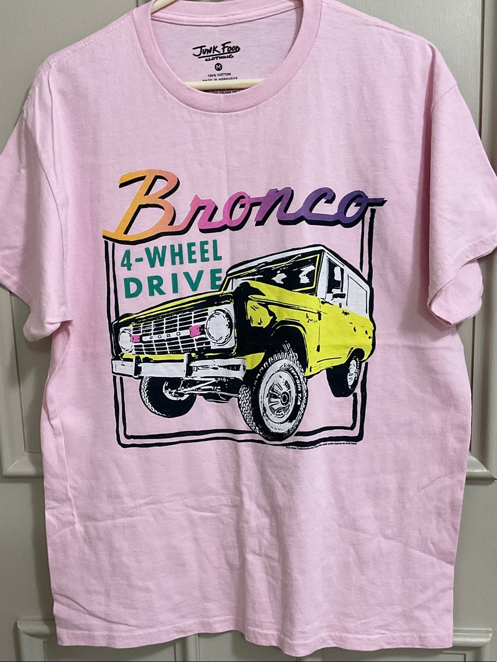 Junk Food Clothing Pink Bronco 4-Wheel Drive Graphic Tee, Medium